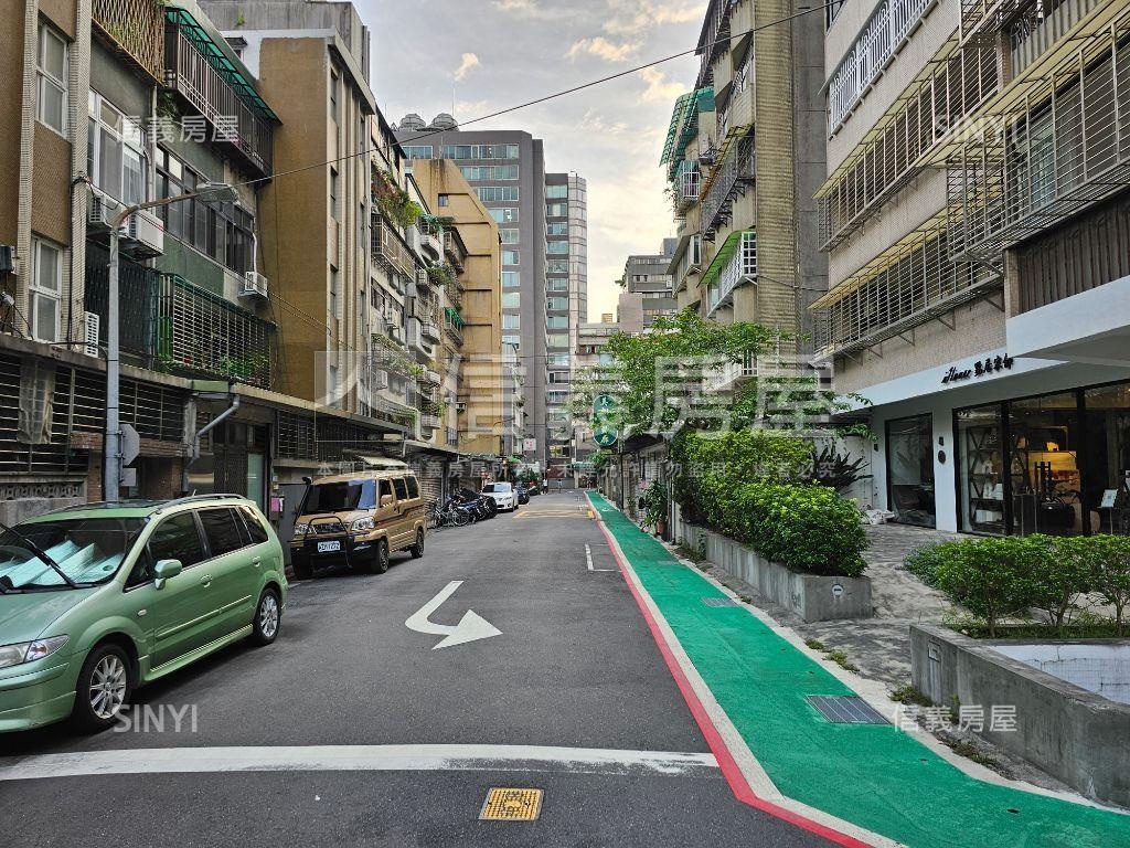 ㊣雙敦學區公寓有內梯頂加房屋室內格局與周邊環境