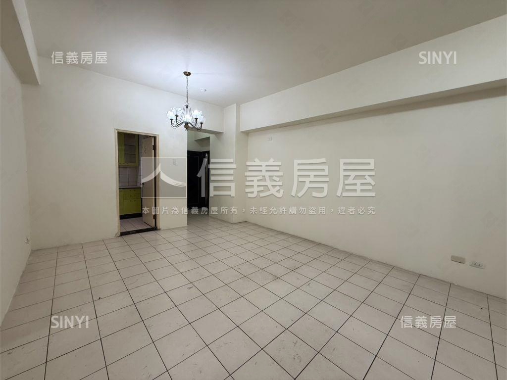 空南電梯三房房屋室內格局與周邊環境