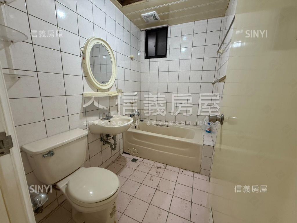 空南電梯三房房屋室內格局與周邊環境