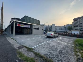 鳳山。雙面臨路三角窗美地