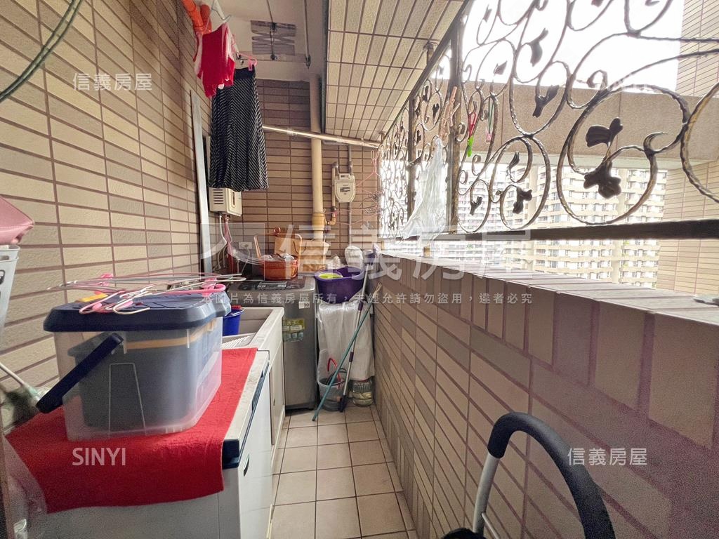 廣豐。帝璟高樓三房車位房屋室內格局與周邊環境