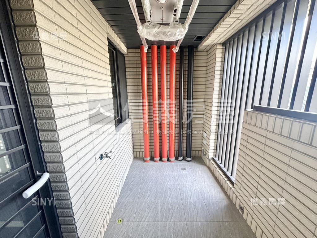 富域．全新高樓４房房屋室內格局與周邊環境