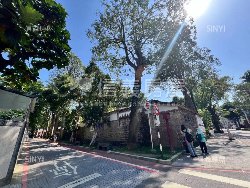 北門街三角窗金店面房屋室內格局與周邊環境