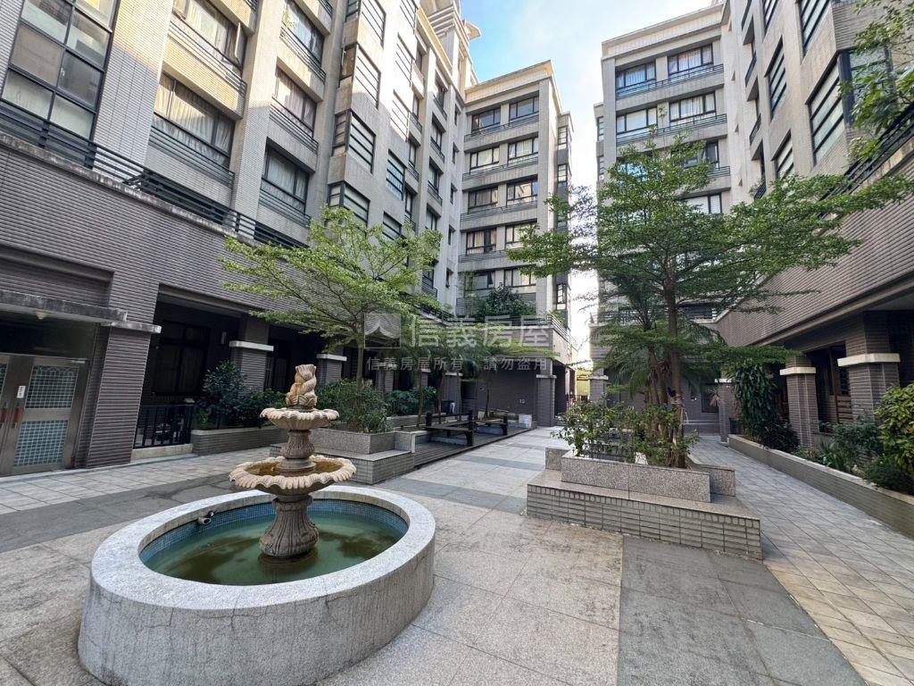 中央公園房屋室內格局與周邊環境