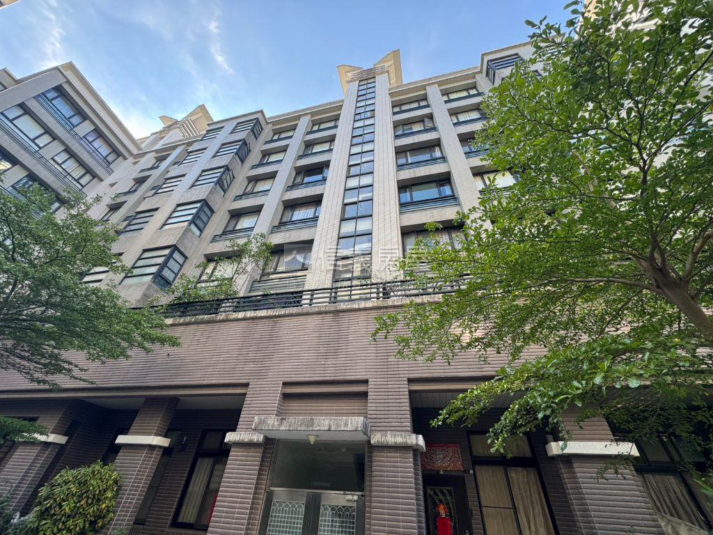 中央公園房屋室內格局與周邊環境