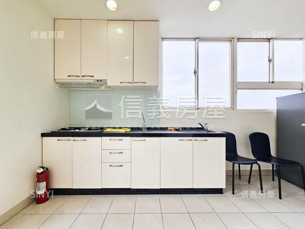 新美國三房房屋室內格局與周邊環境