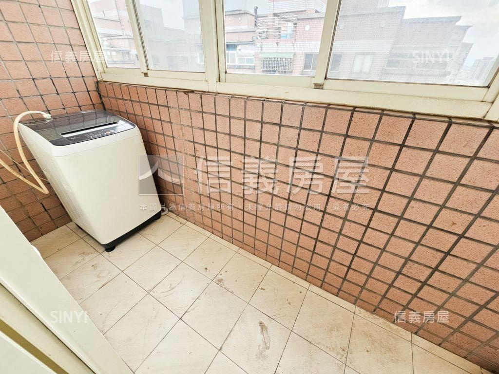 新美國三房房屋室內格局與周邊環境