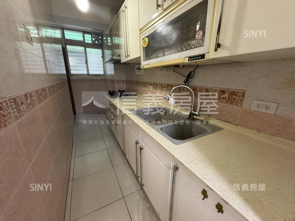 公園旁溫馨美三房房屋室內格局與周邊環境