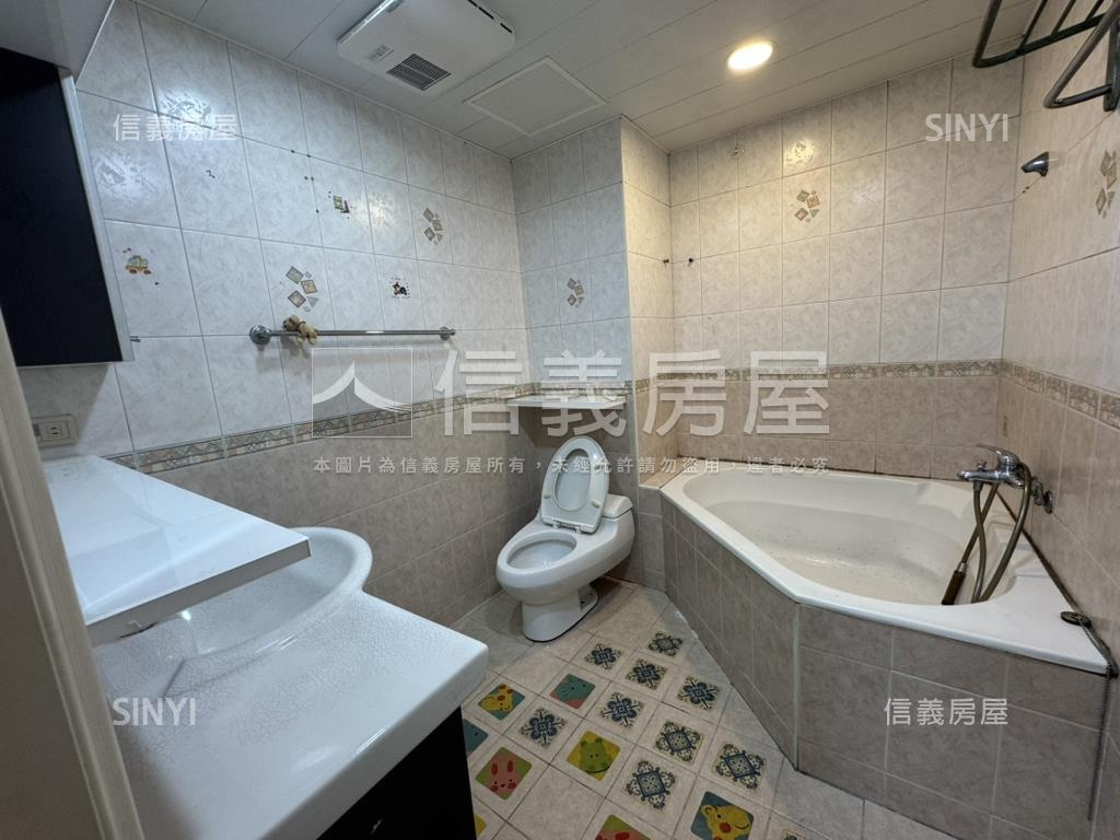 公園旁溫馨美三房房屋室內格局與周邊環境