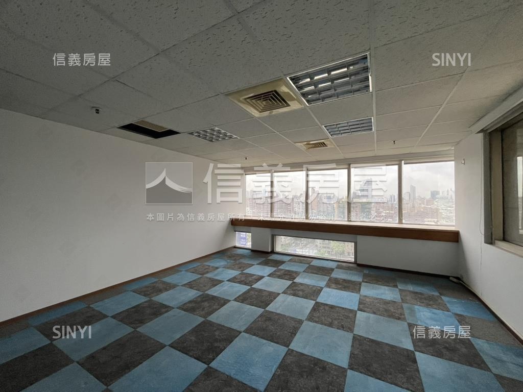 西區大坪數商辦房屋室內格局與周邊環境