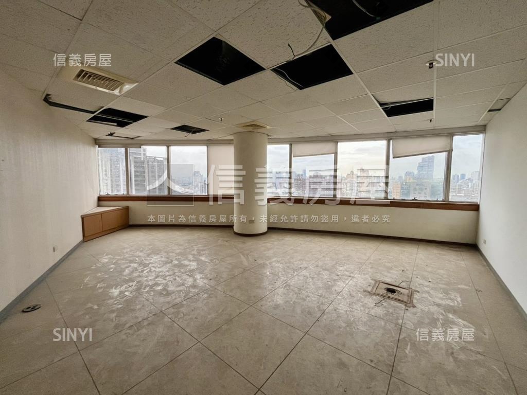 西區大坪數商辦房屋室內格局與周邊環境