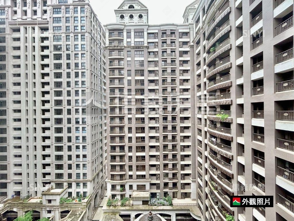 鎏金高樓美裝潢房屋室內格局與周邊環境