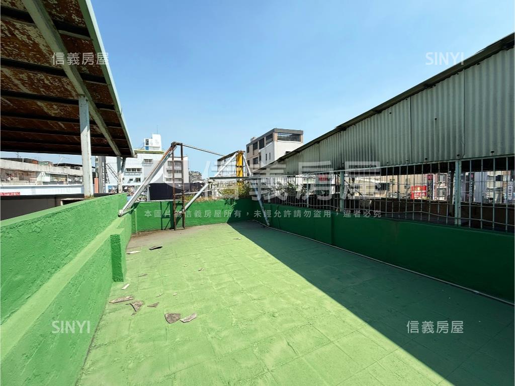 五甲商圈極品透店房屋室內格局與周邊環境