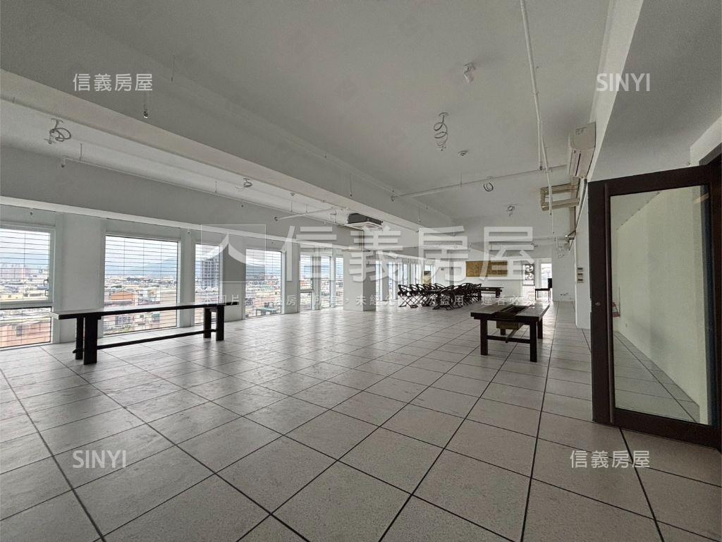 大里軟科優質商辦Ａ房屋室內格局與周邊環境