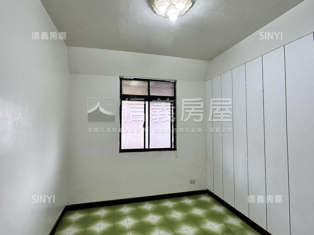 國小旁獨棟３房房屋室內格局與周邊環境