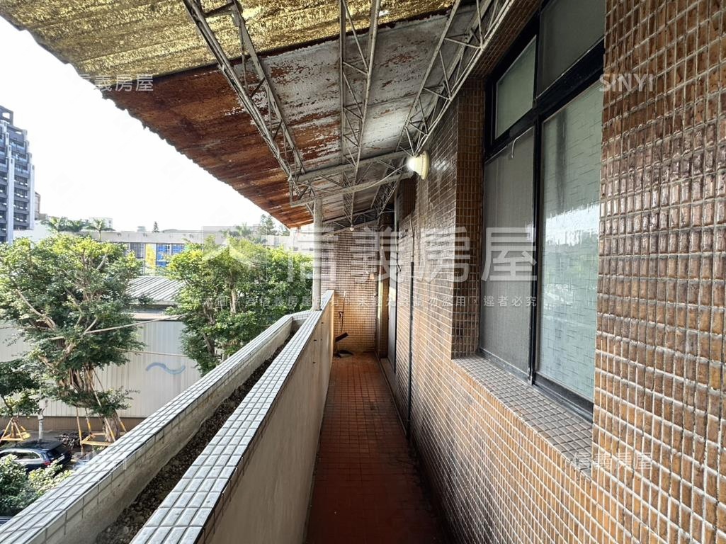 國小旁獨棟３房房屋室內格局與周邊環境