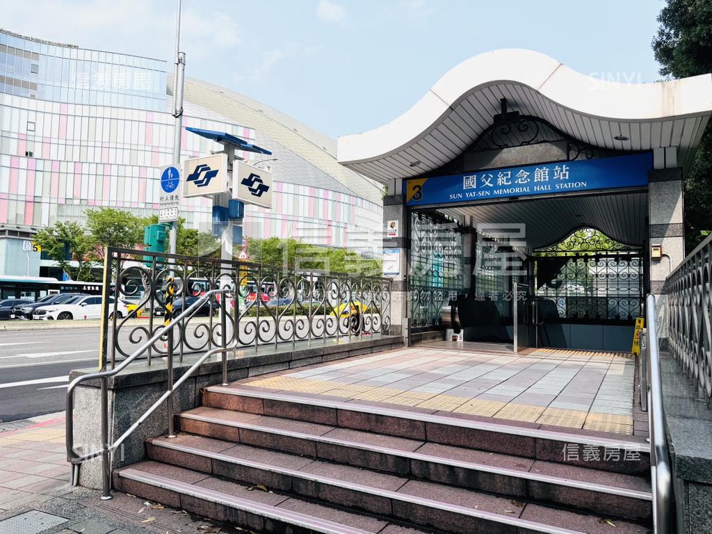 大巨蛋管理高樓美住辦房屋室內格局與周邊環境