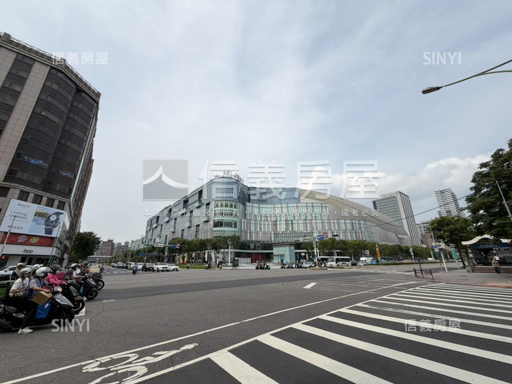 大巨蛋管理高樓美住辦房屋室內格局與周邊環境