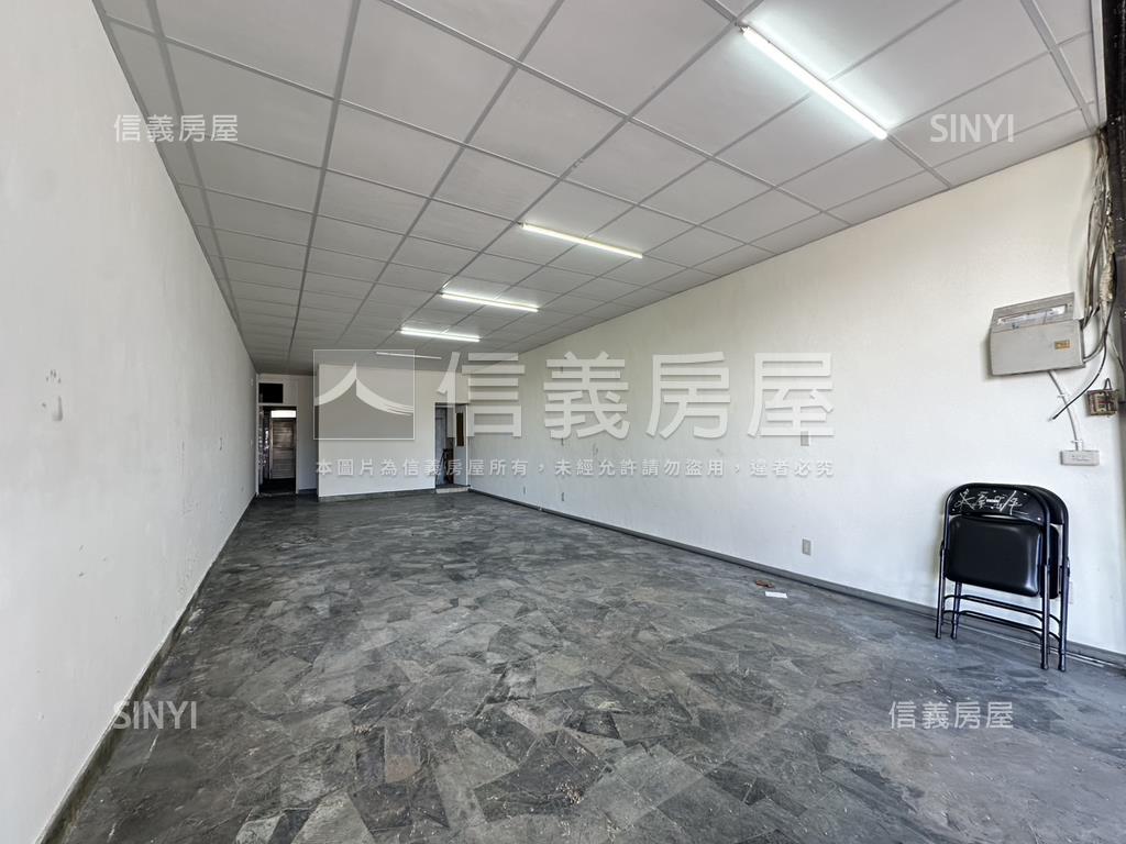 安平路正路面黃金店面房屋室內格局與周邊環境