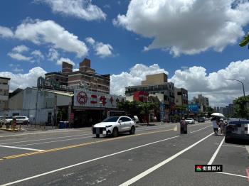 安平路正路面黃金店面