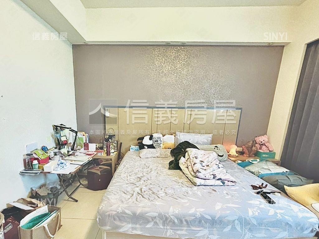 太子南科日麗邊間雙車墅房屋室內格局與周邊環境