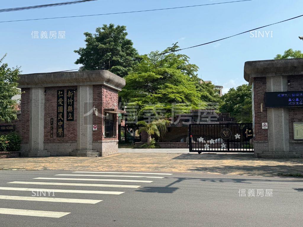 竹仁市場優質大四房房屋室內格局與周邊環境