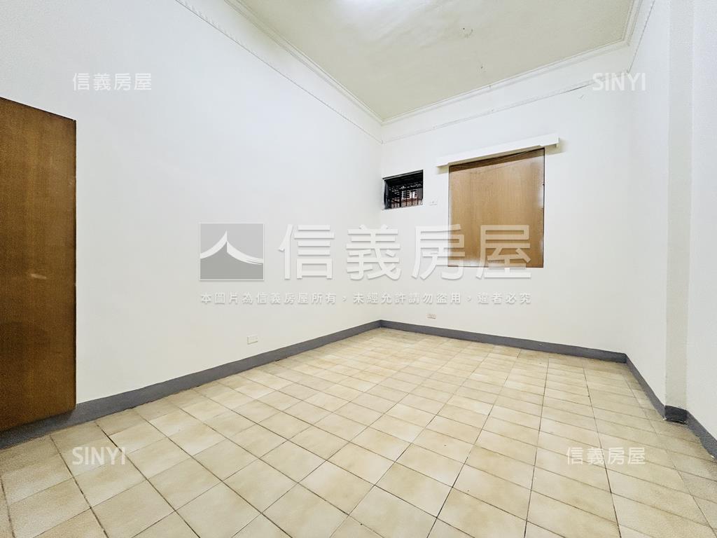 三民高中面寬壹樓房屋室內格局與周邊環境