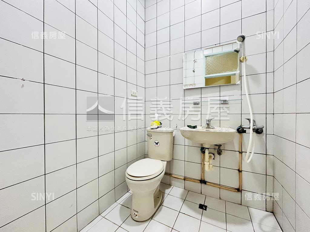 三民高中面寬壹樓房屋室內格局與周邊環境