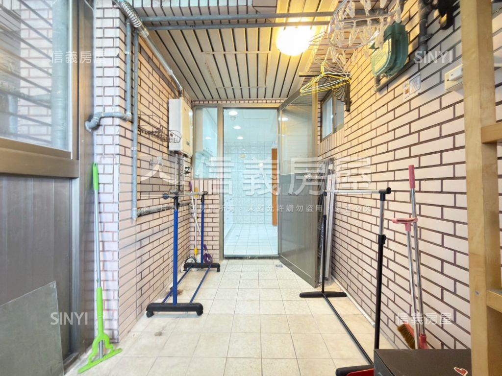 椰泉後棟無印三房雙衛窗景房屋室內格局與周邊環境