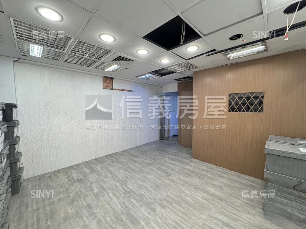 新田京城質感店面附平車位房屋室內格局與周邊環境