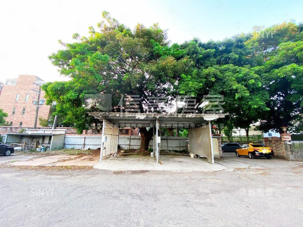金陵路稀有千坪土地房屋室內格局與周邊環境