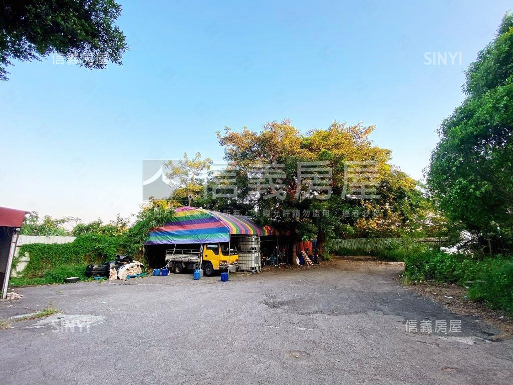 金陵路稀有千坪土地房屋室內格局與周邊環境