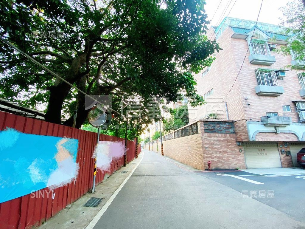 金陵路稀有千坪土地房屋室內格局與周邊環境