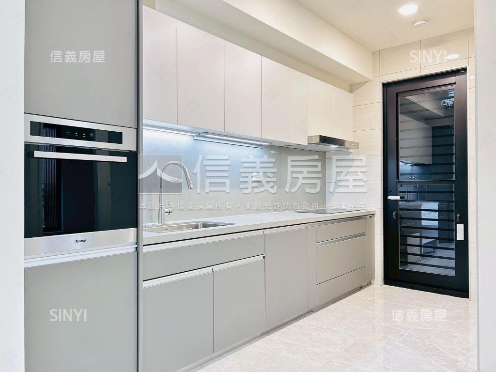 宜誠天玓三房三車位樹景宅房屋室內格局與周邊環境