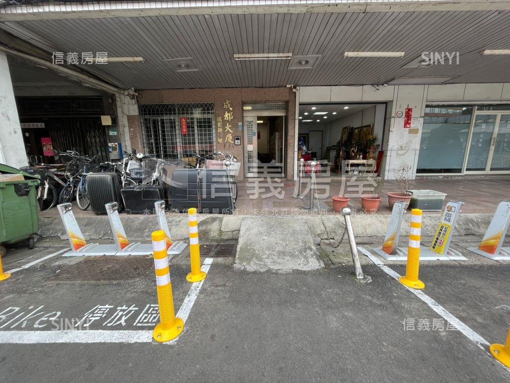 近西門都更潛力收租屋８樓房屋室內格局與周邊環境
