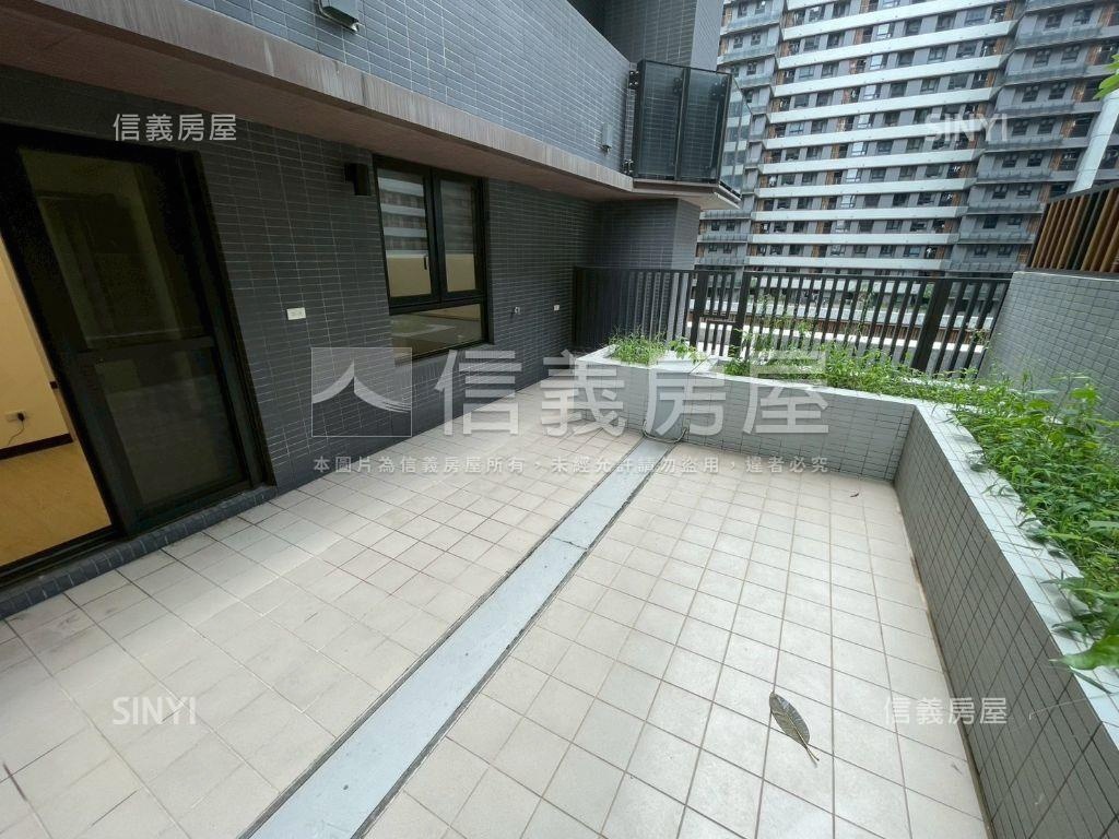全新夢幻誠露臺三房平車房屋室內格局與周邊環境