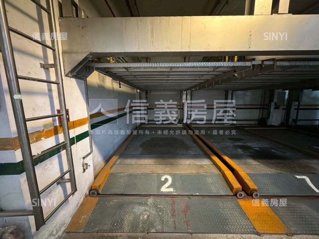 天玉蘭桂坊”車位”房屋室內格局與周邊環境