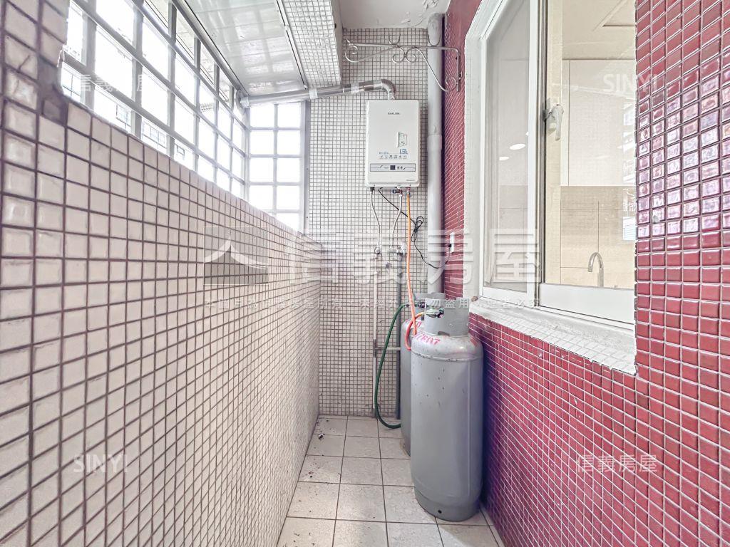 ⭐汐止首選小資三房美屋⭐房屋室內格局與周邊環境