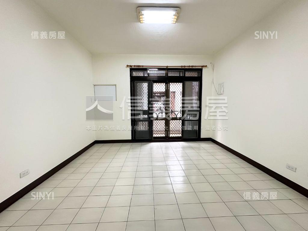 近獅甲捷運車墅透天房屋室內格局與周邊環境