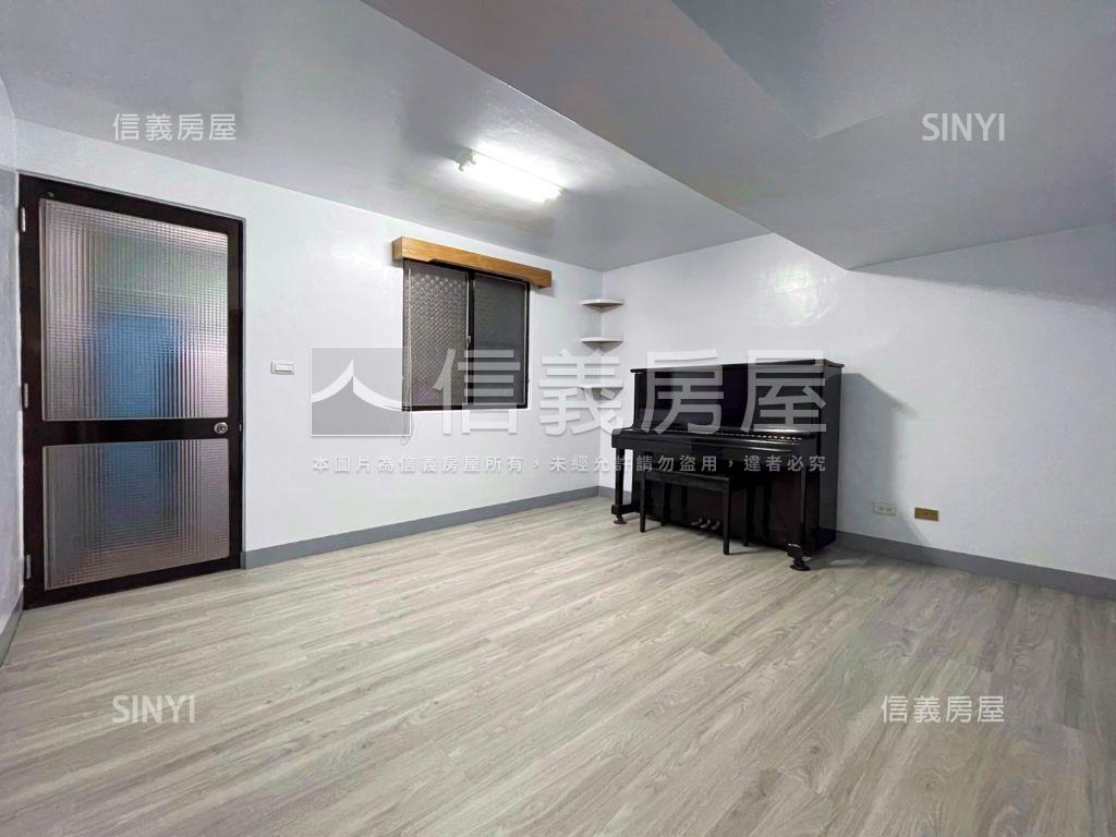 近獅甲捷運車墅透天房屋室內格局與周邊環境