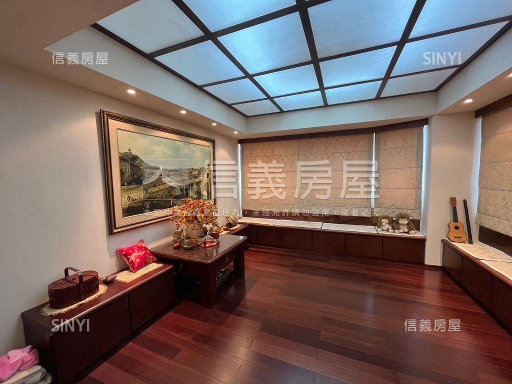 碧潭河景高樓層房屋室內格局與周邊環境