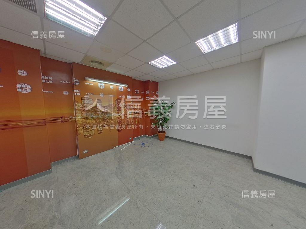 羅東火車站商圈三角窗店面房屋室內格局與周邊環境