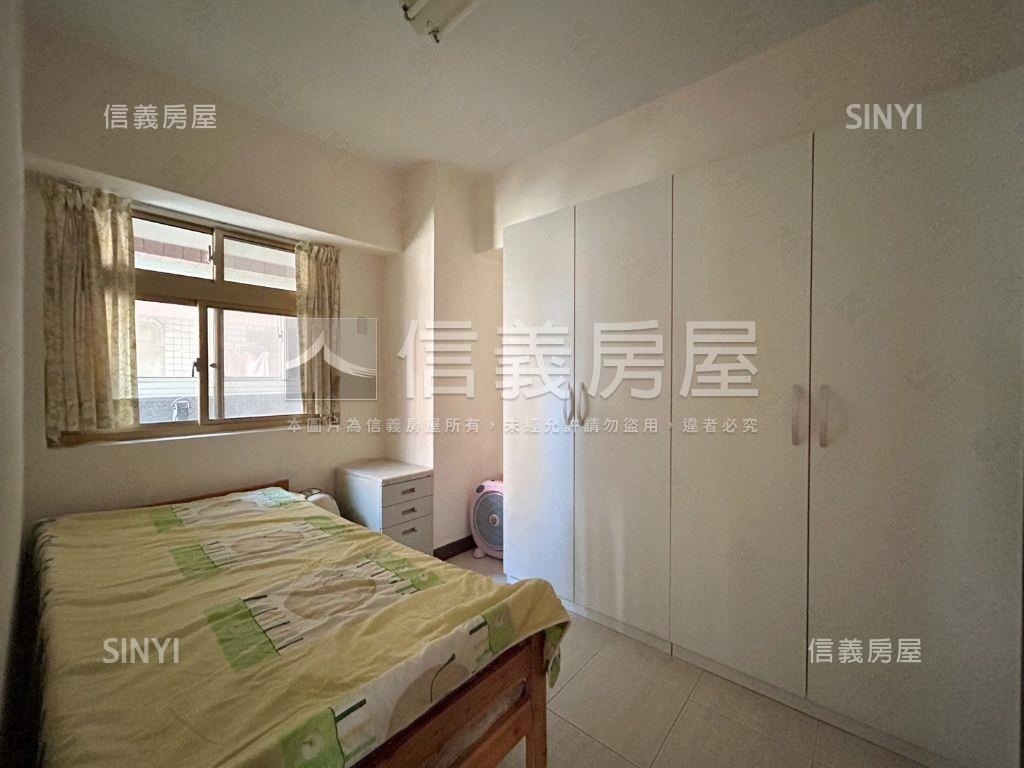 公學新城乙區採光三房房屋室內格局與周邊環境