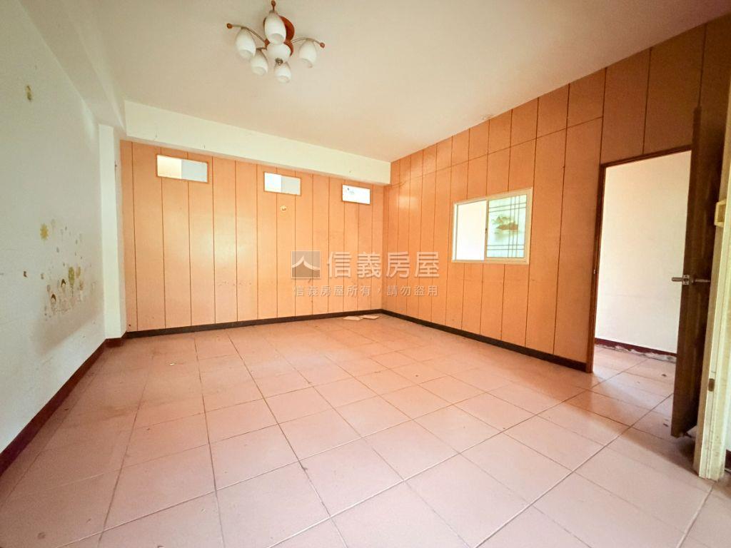 三峽頂加公寓房屋室內格局與周邊環境