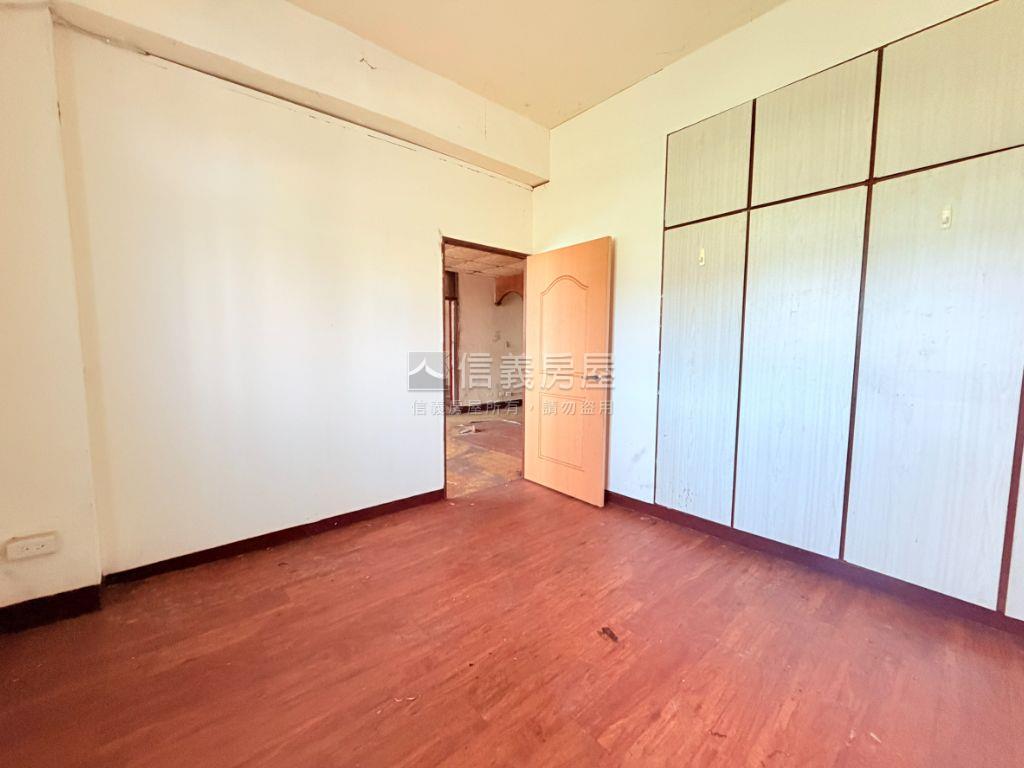 三峽頂加公寓房屋室內格局與周邊環境