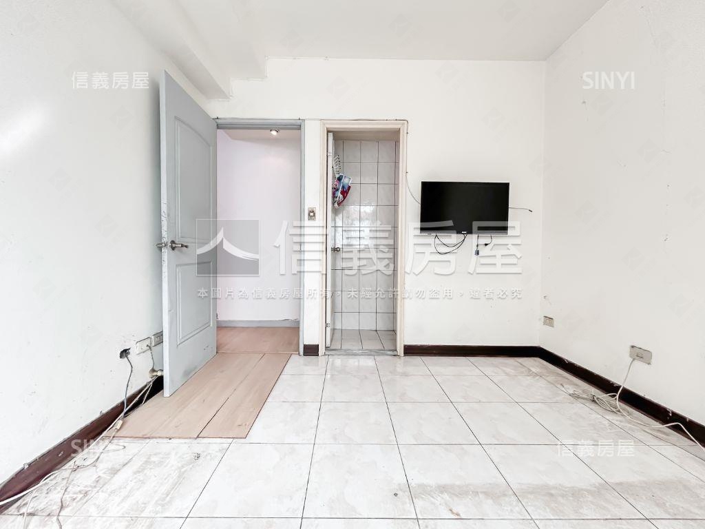 惜福滿築三房帶車位房屋室內格局與周邊環境