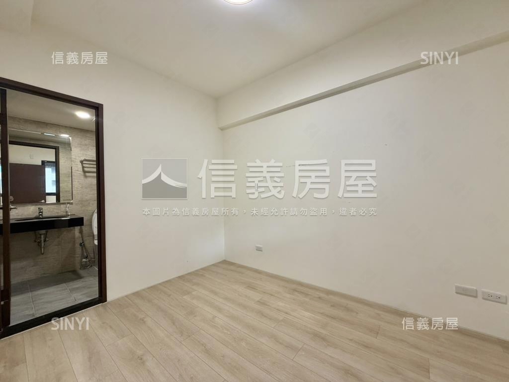世界花園兩房兩衛平車房屋室內格局與周邊環境