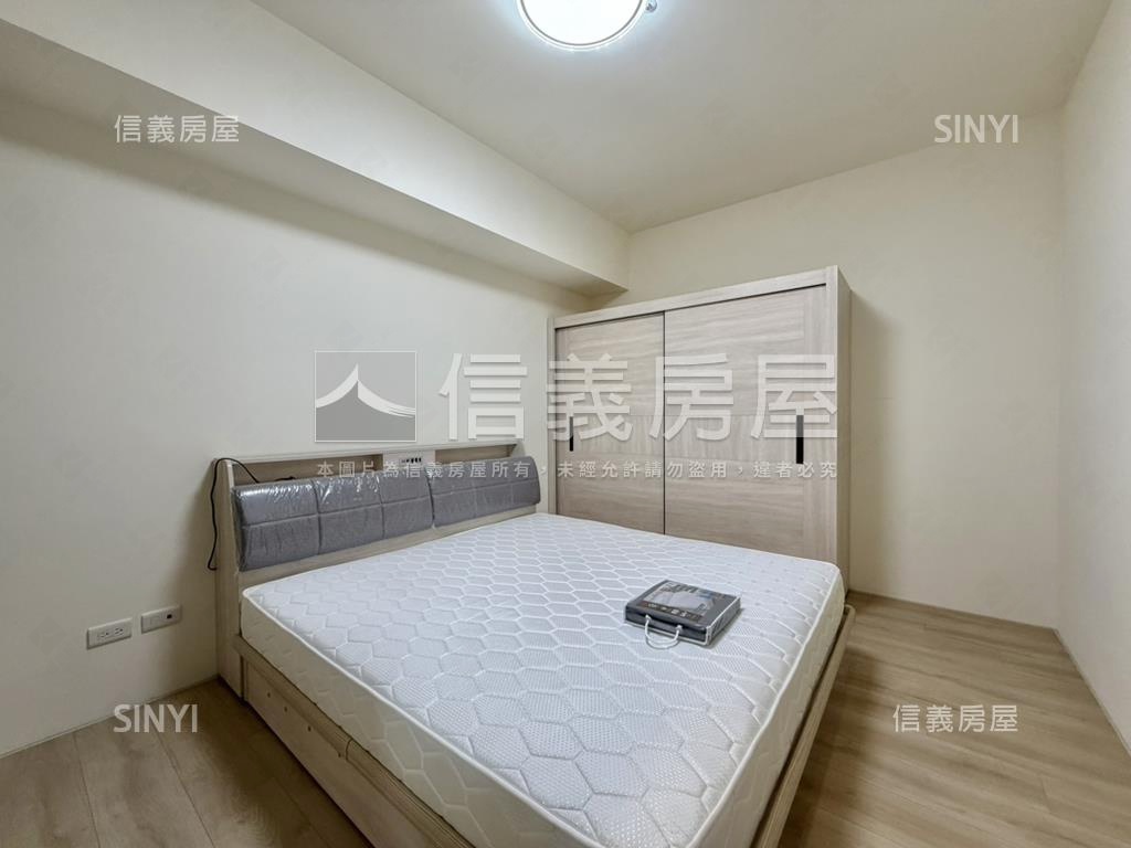 世界花園兩房兩衛平車房屋室內格局與周邊環境