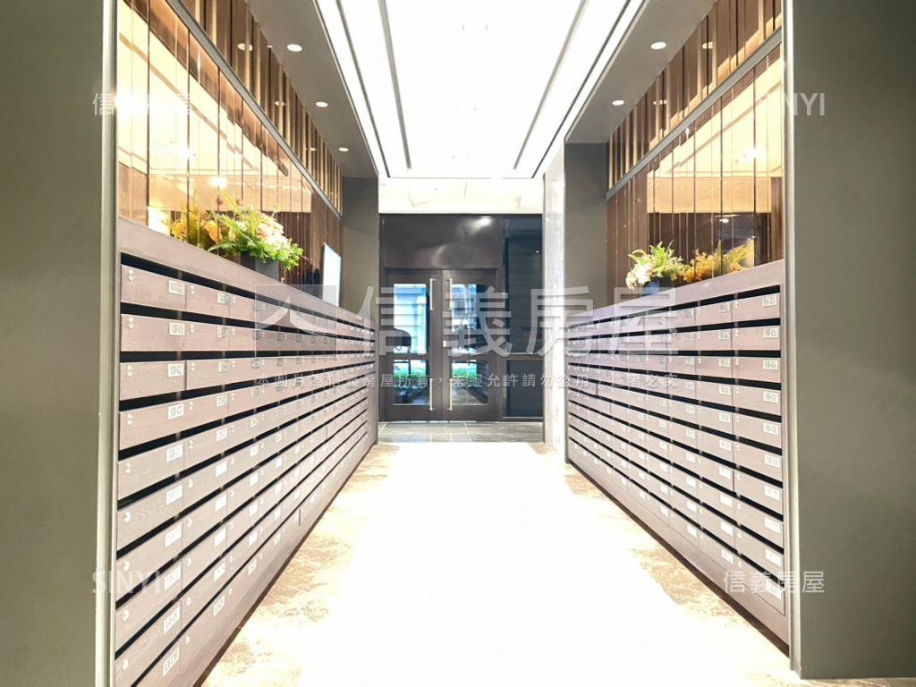 世界花園兩房兩衛平車房屋室內格局與周邊環境