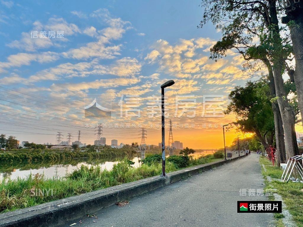 安南區臨路全新三車店住房屋室內格局與周邊環境